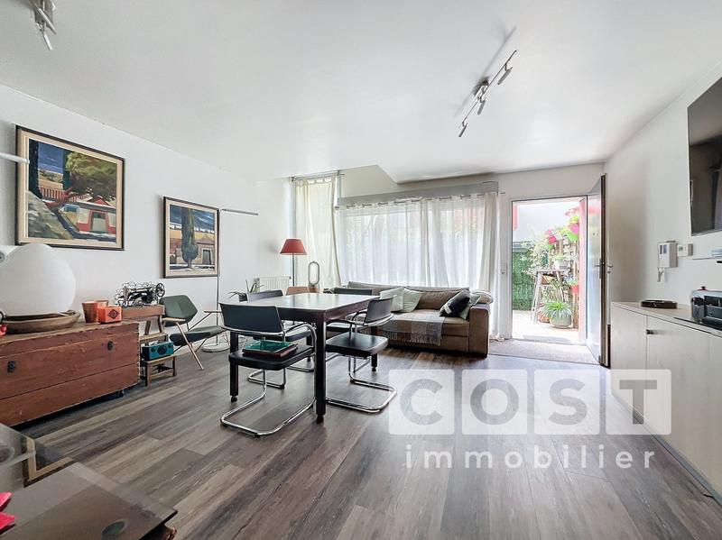 Appartement - 105 m² - 5 pièces