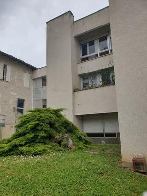 Immeuble - 1 340 m² - 36 pièces