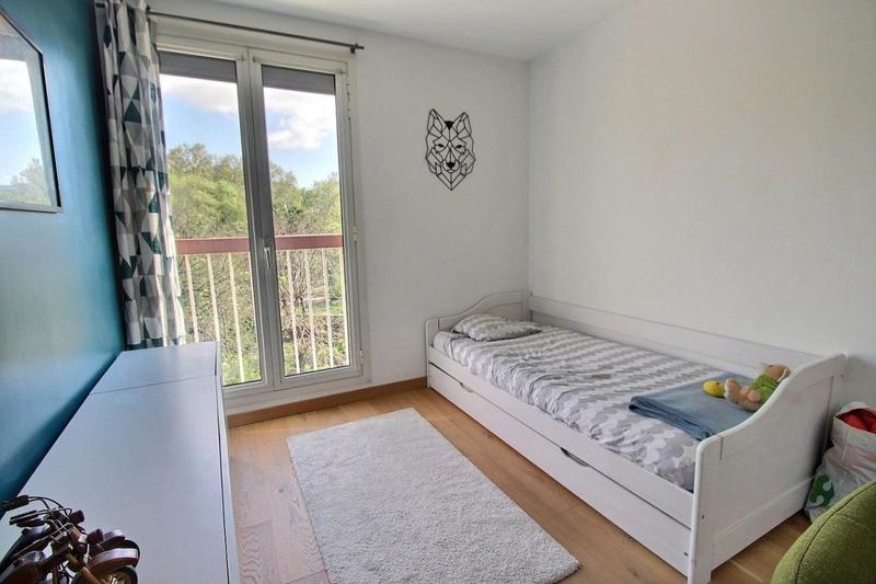 Appartement - 75 m² - 4 pièces