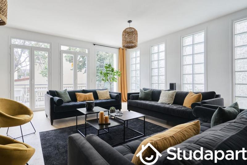 Chambre - 14 m² - 1 pièce