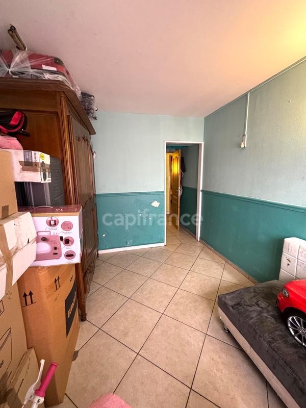 Appartement - 83 m² - 5 pièces