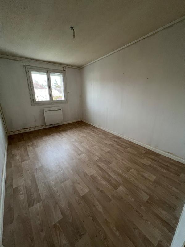 Maison - 91 m² - 5 pièces