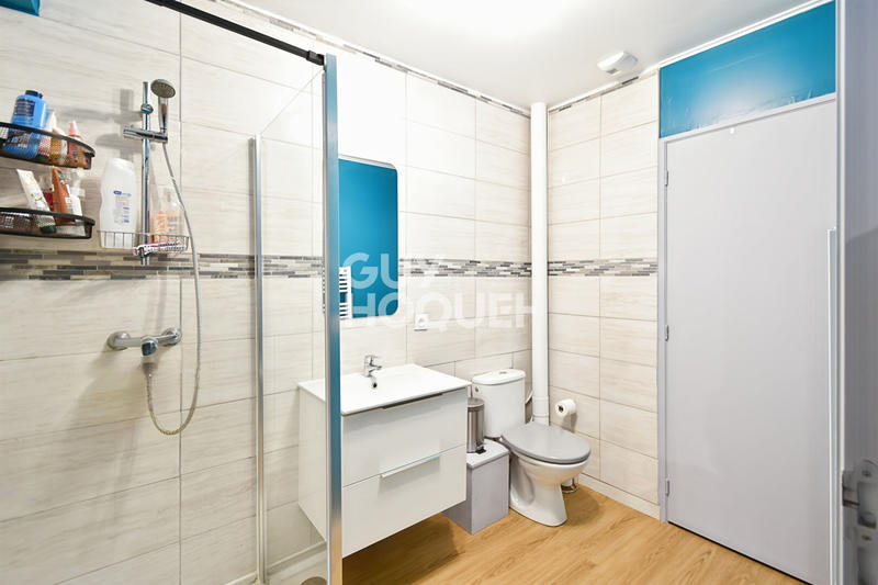 Maison - 96 m² - 4 pièces