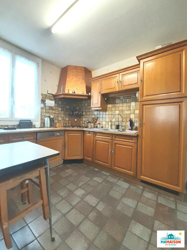 Maison - 146 m² - 6 pièces