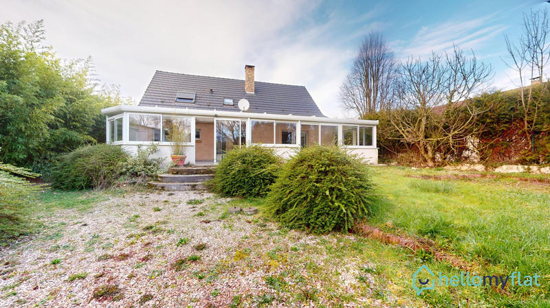 Maison contemporaine - 167 m² - 12 pièces