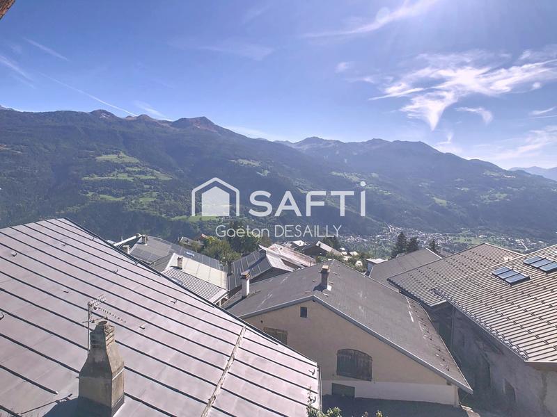 Maison de village - 265 m² - 8 pièces