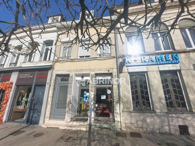 Immeuble - 235 m² - 7 pièces