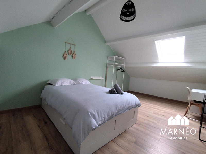 Maison - 205 m² - 8 pièces