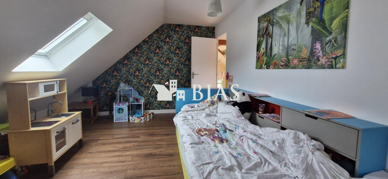 Maison - 138 m² - 6 pièces