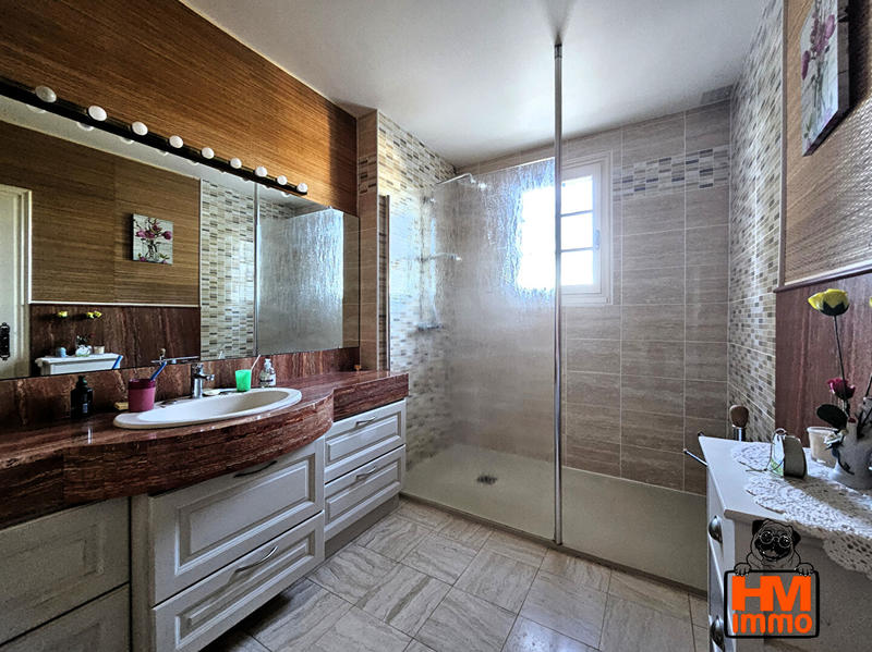 Maison - 173 m² - 6 pièces