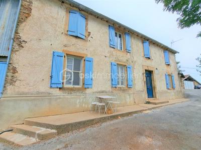 Propriété - 271 m² - 10 pièces