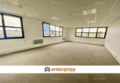 Bureau - 720 m²