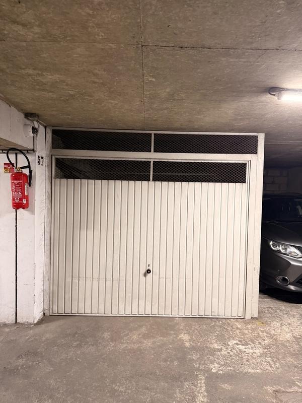 Parking - 15 m²