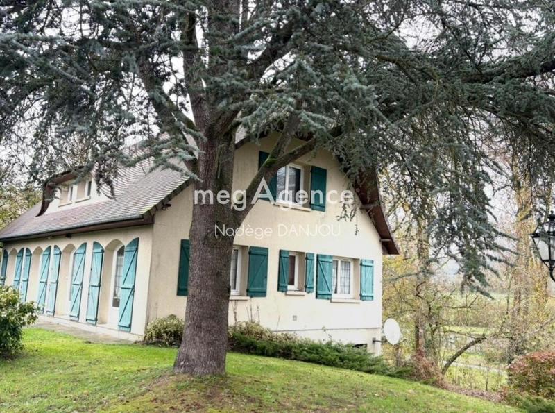 Maison - 153 m² - 6 pièces