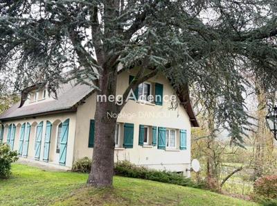 Maison - 153 m² - 6 pièces