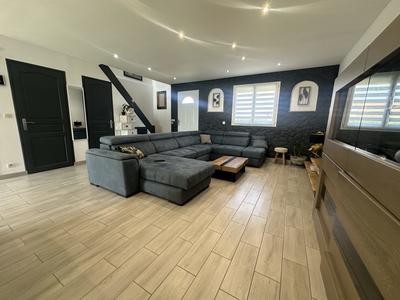 Maison - 150 m² - 5 pièces