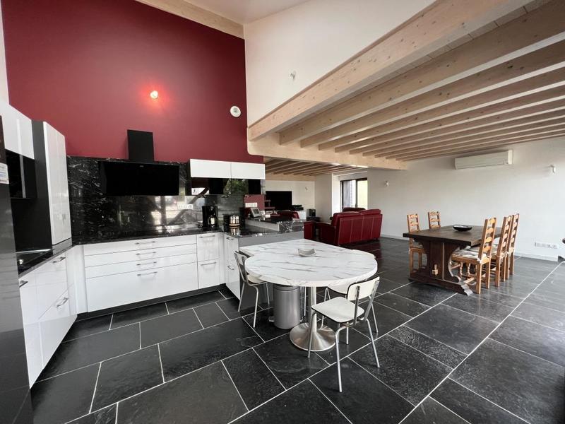 Appartement - 131 m² - 5 pièces