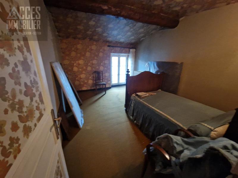 Maison de village - 232 m² - 7 pièces