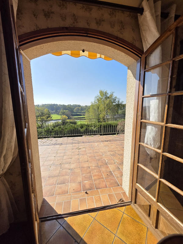 Maison - 254 m² - 8 pièces