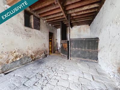 Maison - 290 m² - 11 pièces