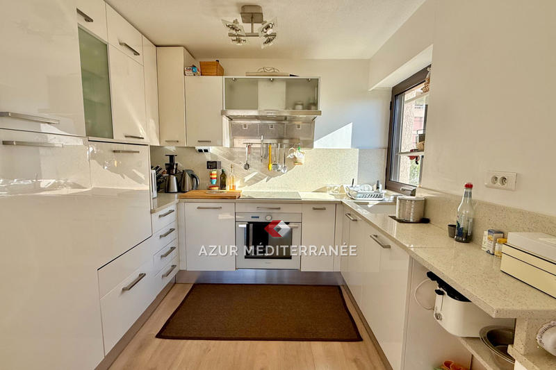 Appartement - 86 m² - 3 pièces