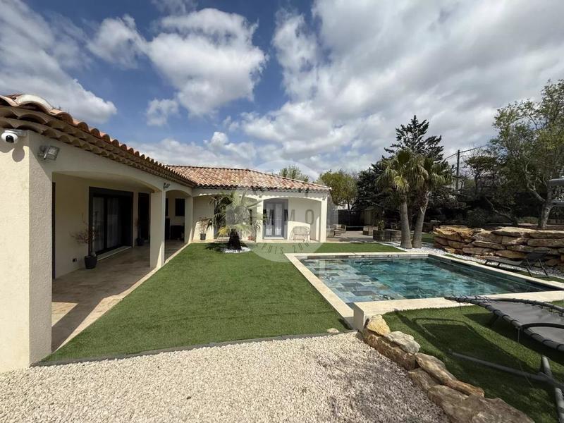Villa - 160 m² - 6 pièces