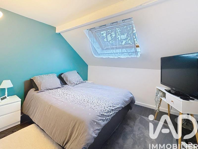 Maison - 180 m² - 9 pièces