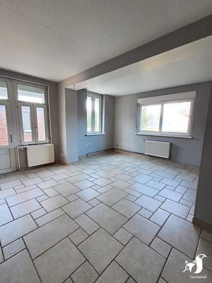 Maison - 175 m² - 9 pièces