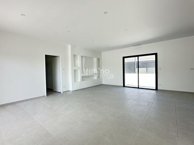 Maison - 109 m² - 4 pièces