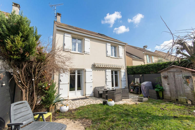 Maison - 100 m² - 5 pièces