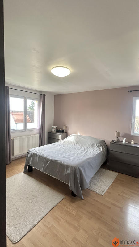 Maison - 170 m² - 6 pièces