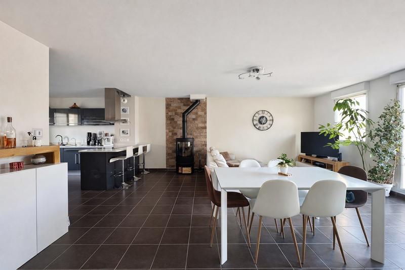 Maison - 149 m² - 7 pièces