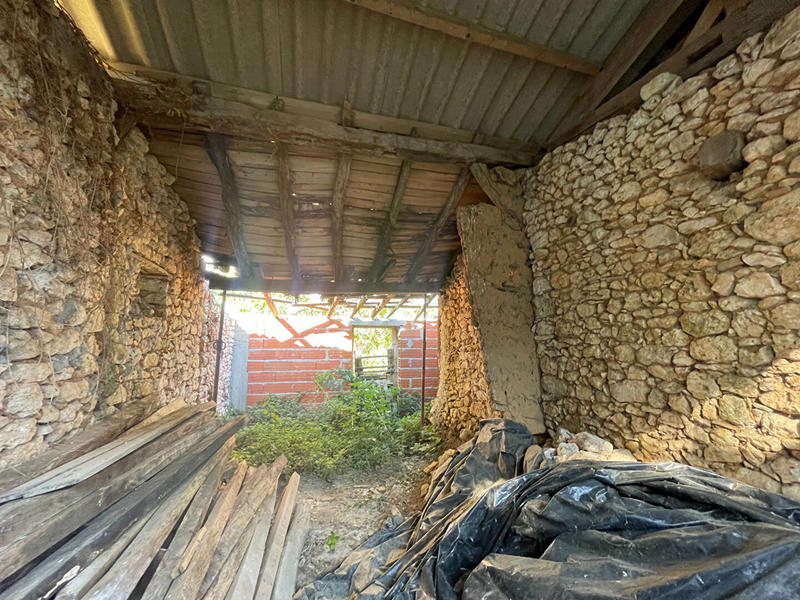 Maison - 129 m² - 1 pièce