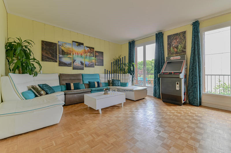 Appartement - 105 m² - 5 pièces