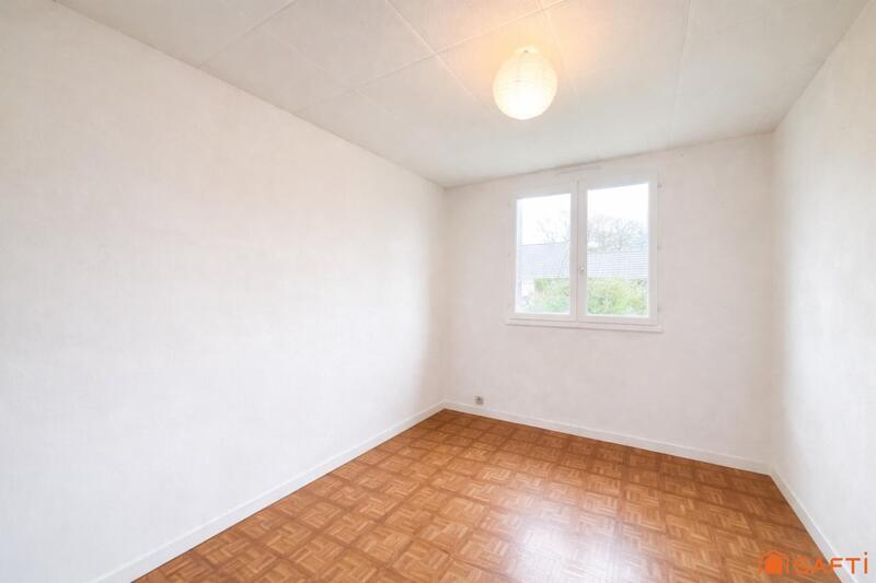 Maison - 141 m² - 7 pièces