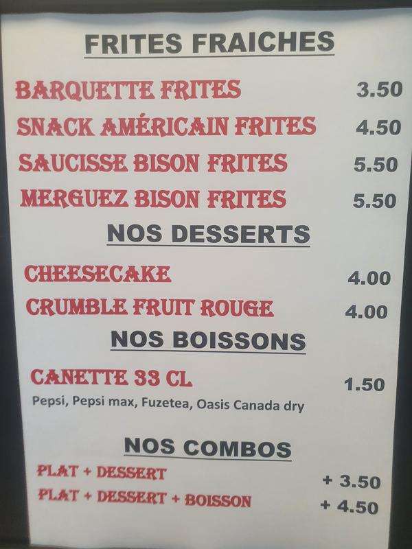 Le petit chalet canadien