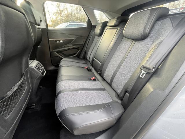 Peugeot 3008 BlueHDi 130ch s&amp;S Eat8 Allure