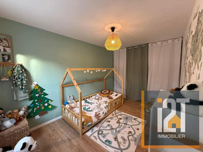 Villa - 115 m² - 6 pièces