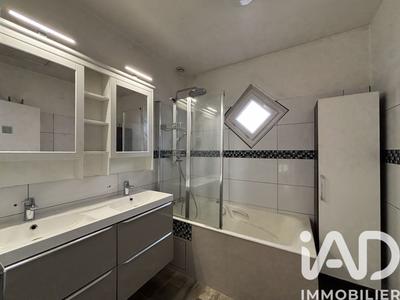 Maison - 113 m² - 6 pièces