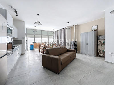 Maison - 80 m² - 3 pièces