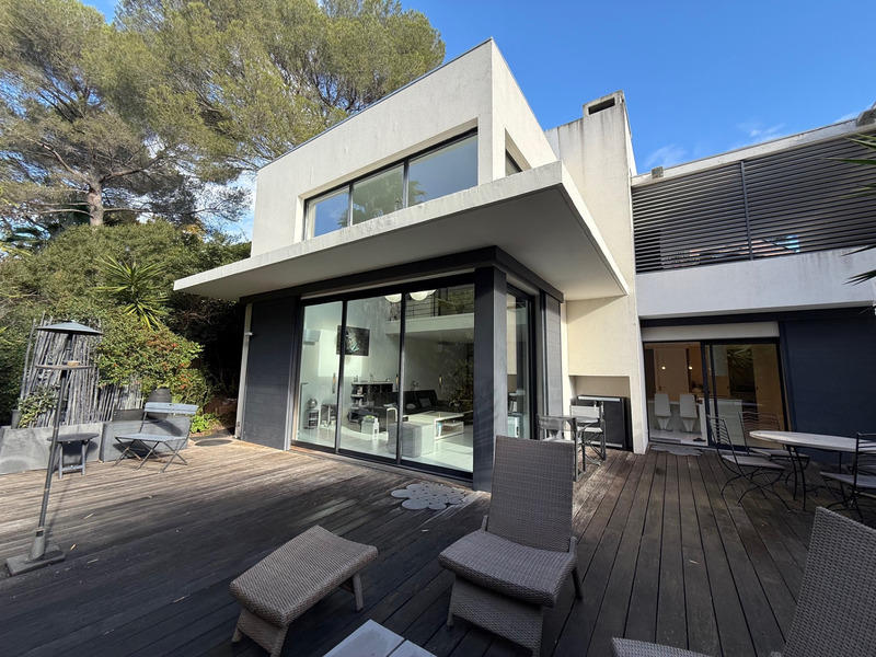 Maison - 130 m² - 4 pièces