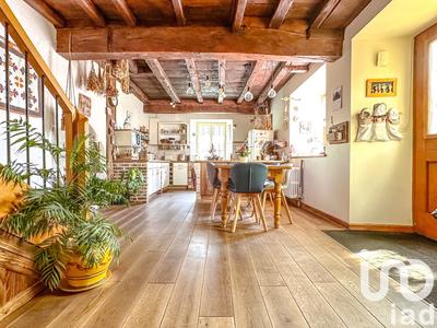 Maison - 147 m² - 5 pièces