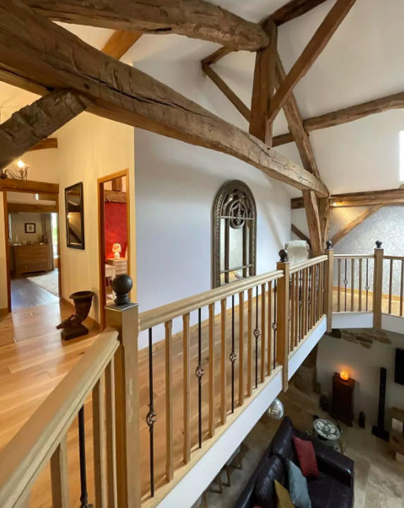 Maison - 231 m² - 8 pièces