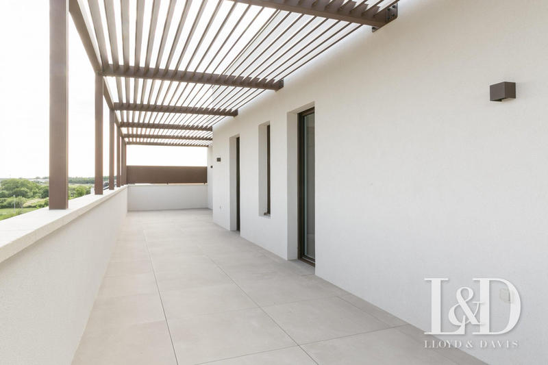 Appartement - 120 m² - 4 pièces