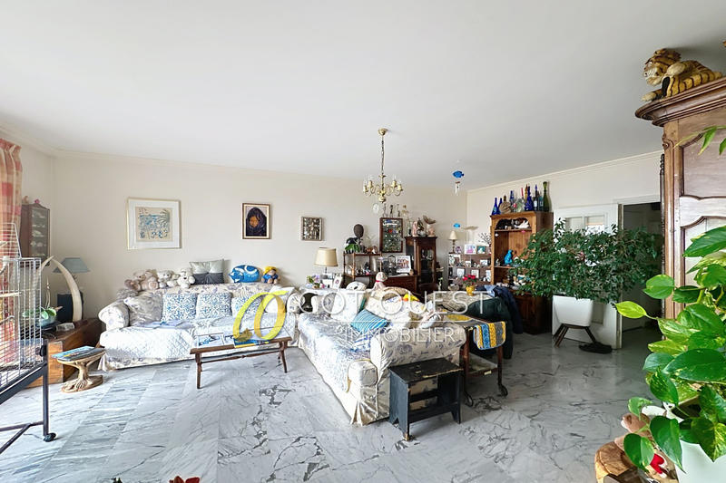 Appartement - 99 m² - 4 pièces