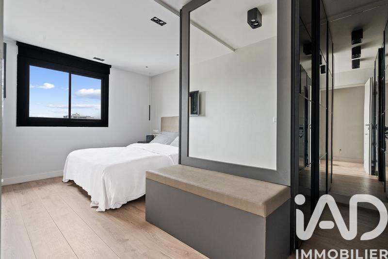 Appartement - 75 m² - 3 pièces