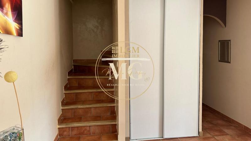 Maison - 93 m² - 4 pièces