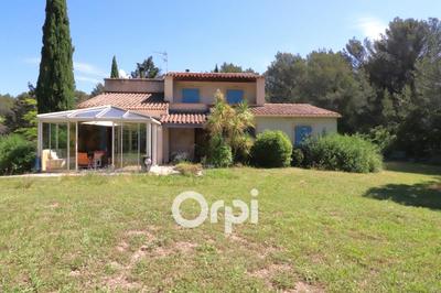Villa - 146 m² - 6 pièces