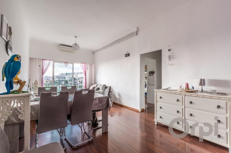 Penthouse - 71 m² - 3 pièces