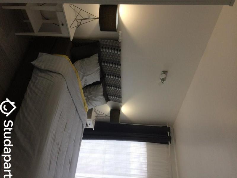 Chambre - 1 m² - 1 pièce